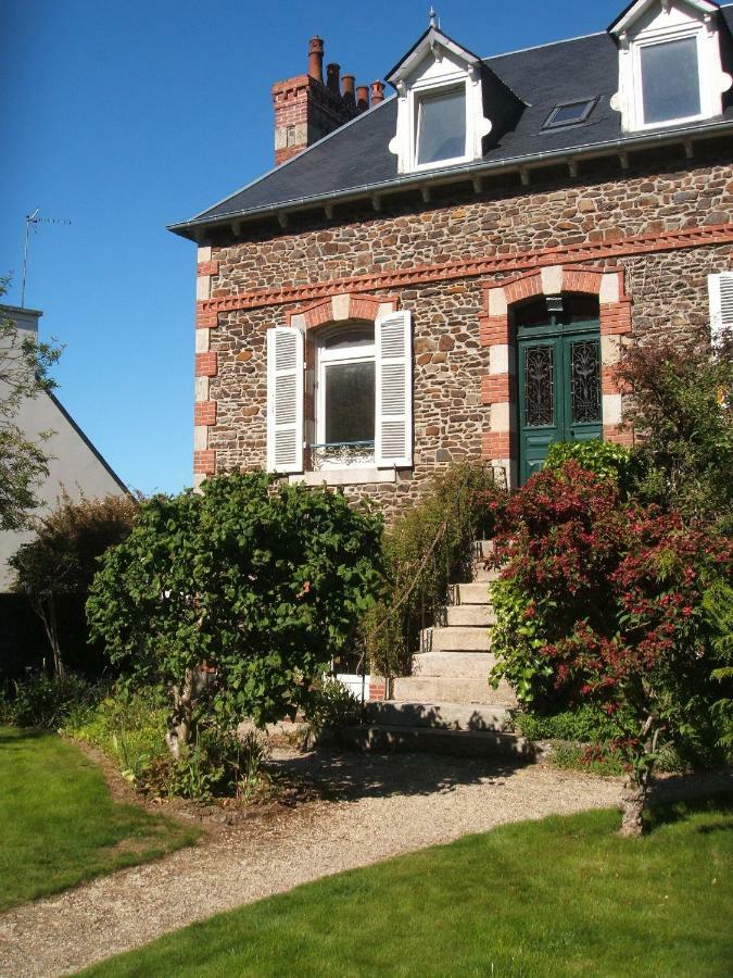Maison De Charme Villa Binic Exteriör bild